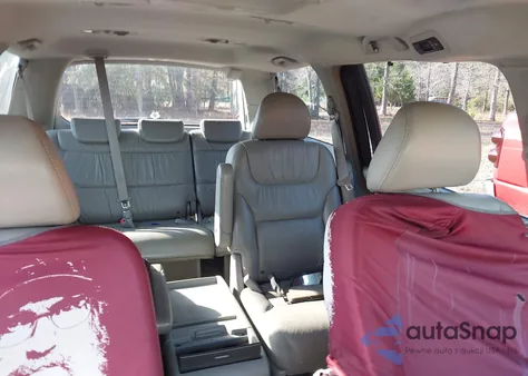 2005 Honda Odyssey Touring z USA, uszkodzony, nr VIN 5FNRL38895B132872